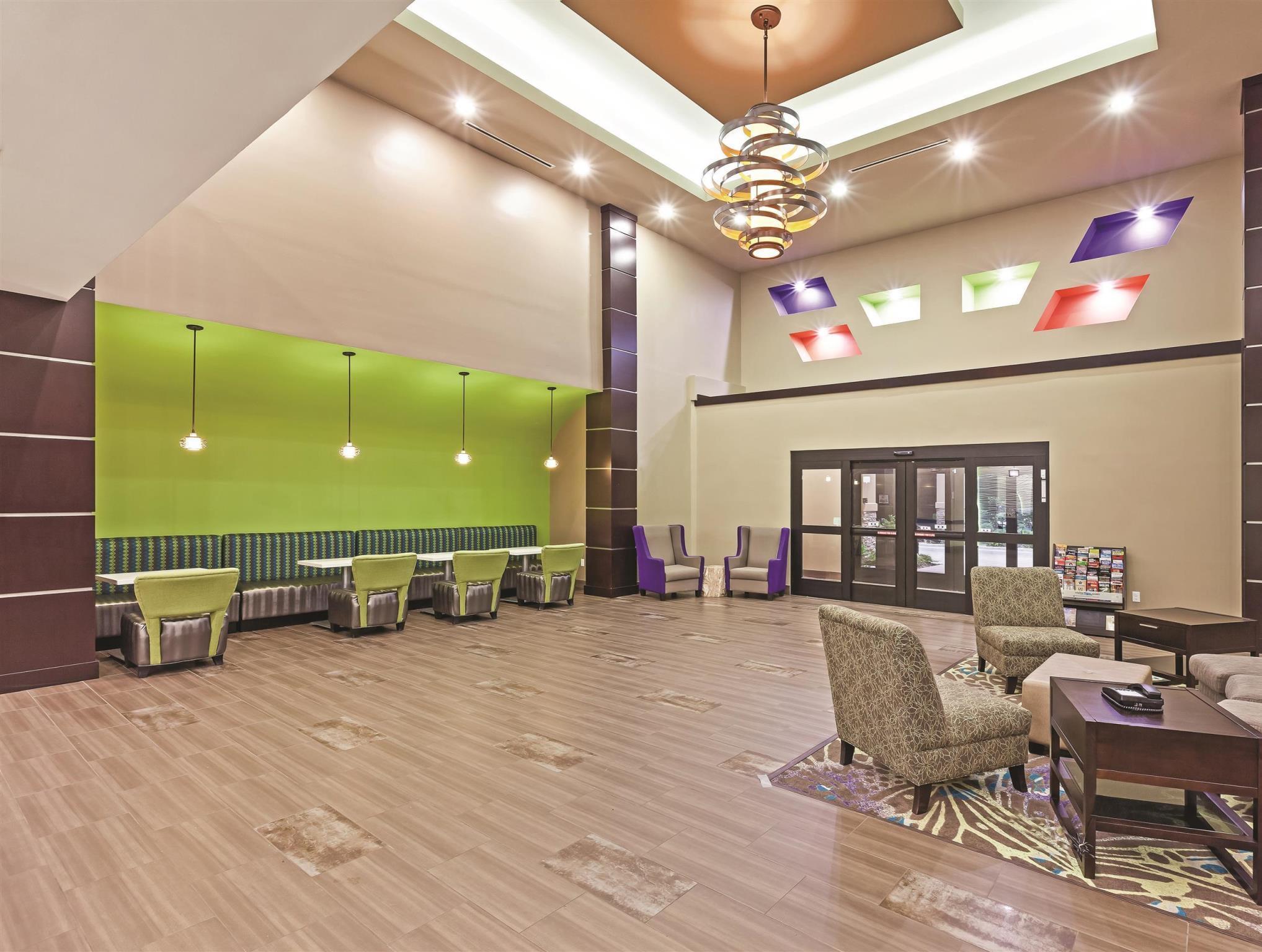 La Quinta By Wyndham Tyler - University Area Exterior foto