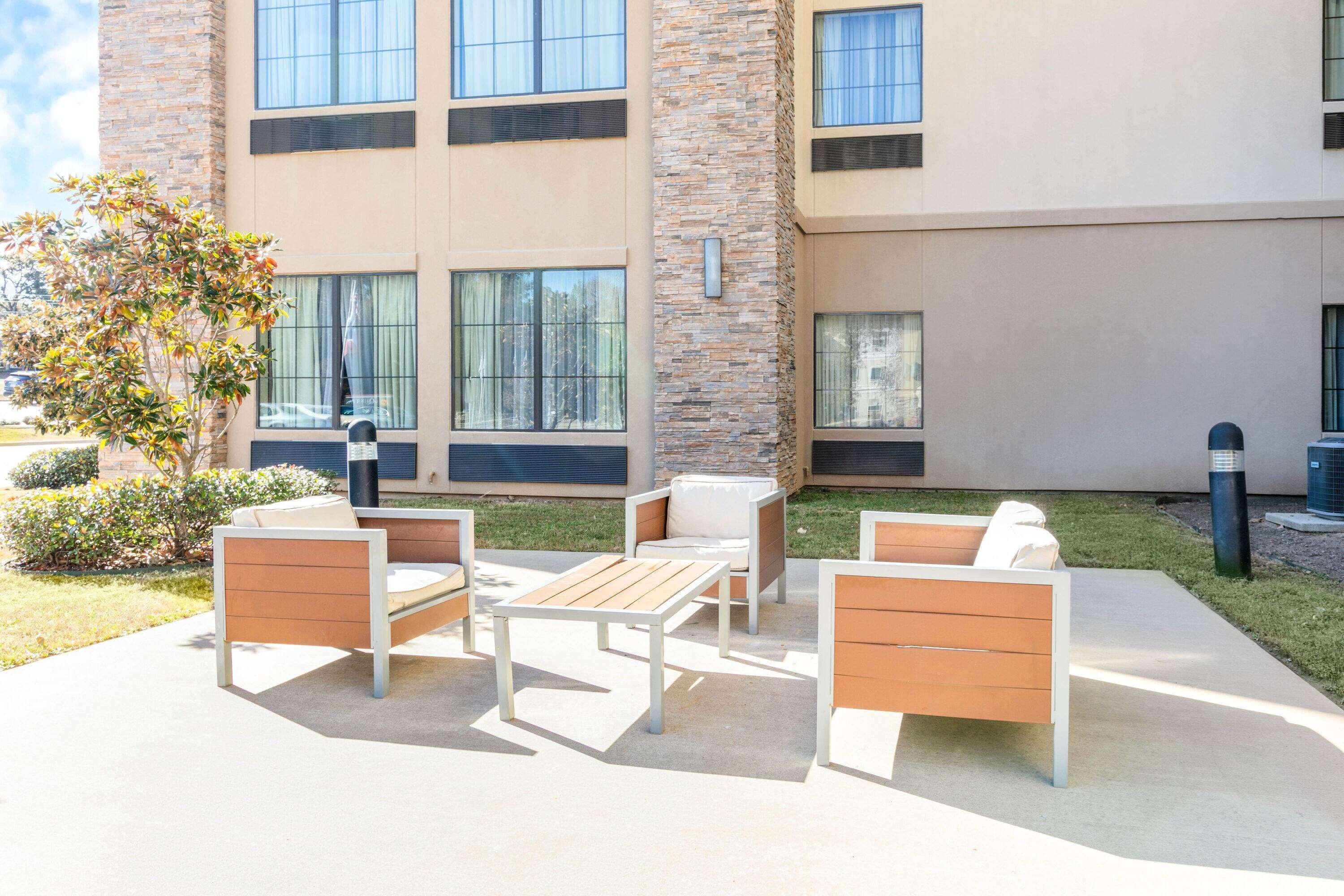 La Quinta By Wyndham Tyler - University Area Exterior foto